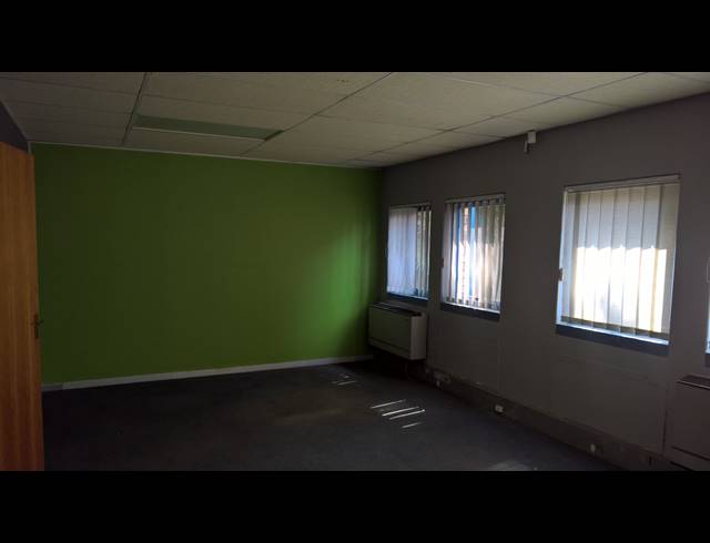 1,841M² WAREHOUSE TO LET IN RANDJESPARK